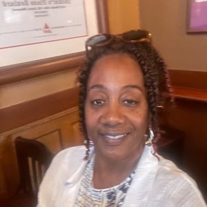 Meet your Posher, Marcia